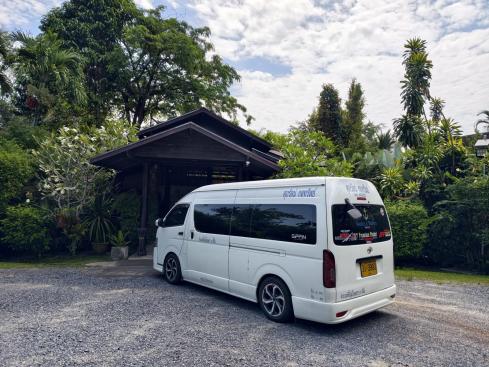 Nicha Siam VIP van